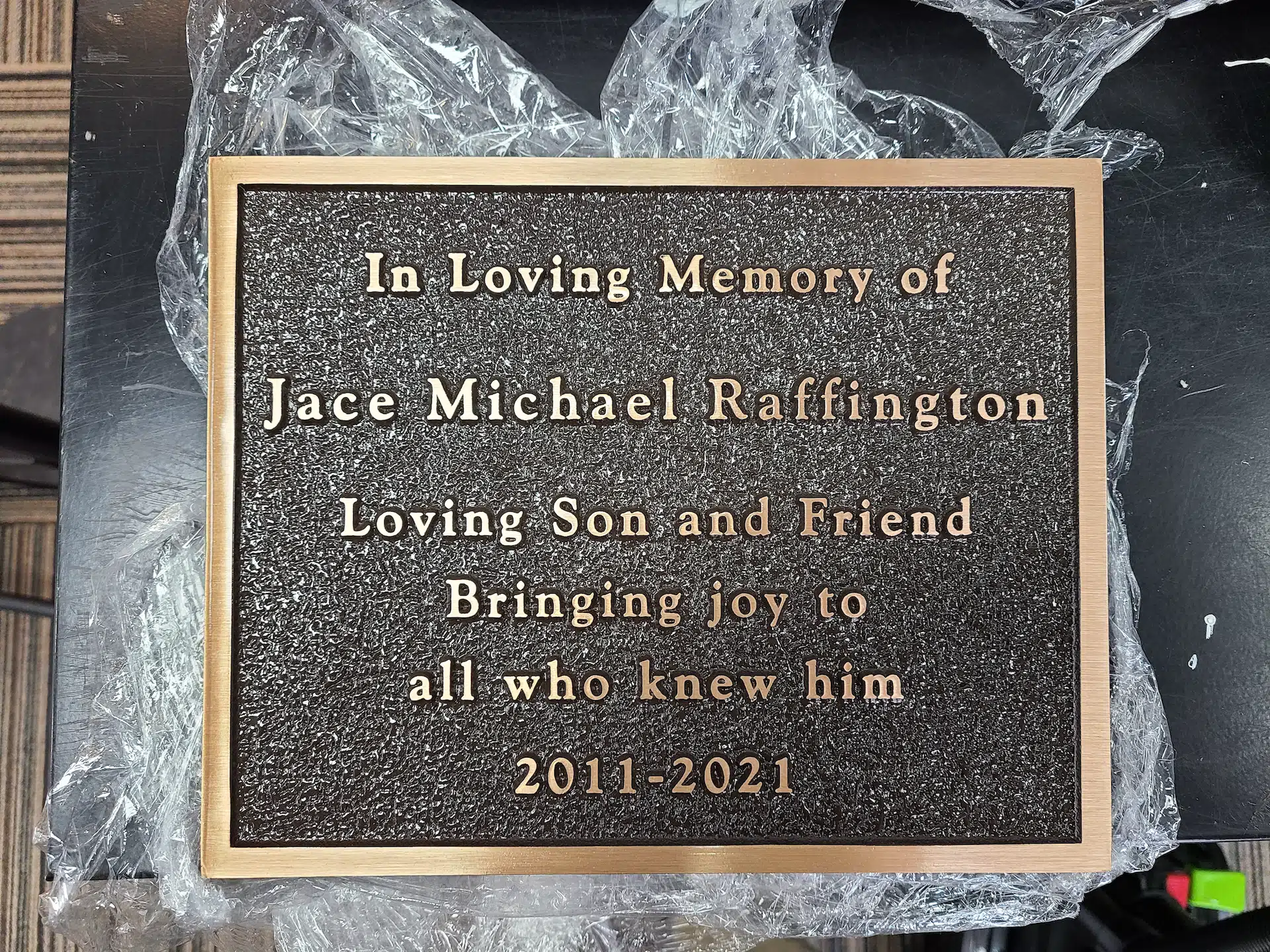 Bronze Bronze Plaque hand-carved by Headstone Plaque Guide in NJ — image 7